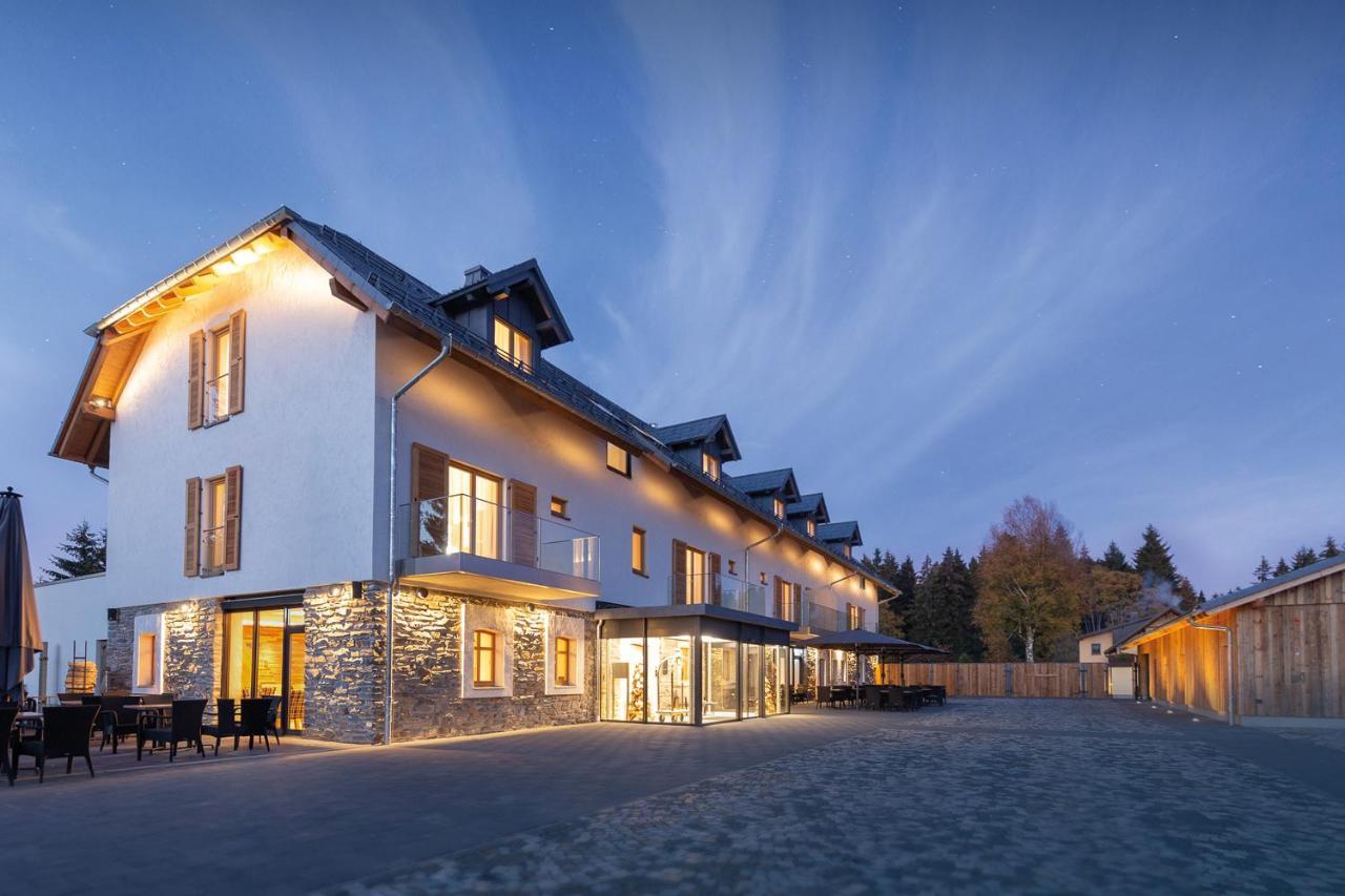 Hotel Tannenhaus Schöneck Εξωτερικό φωτογραφία