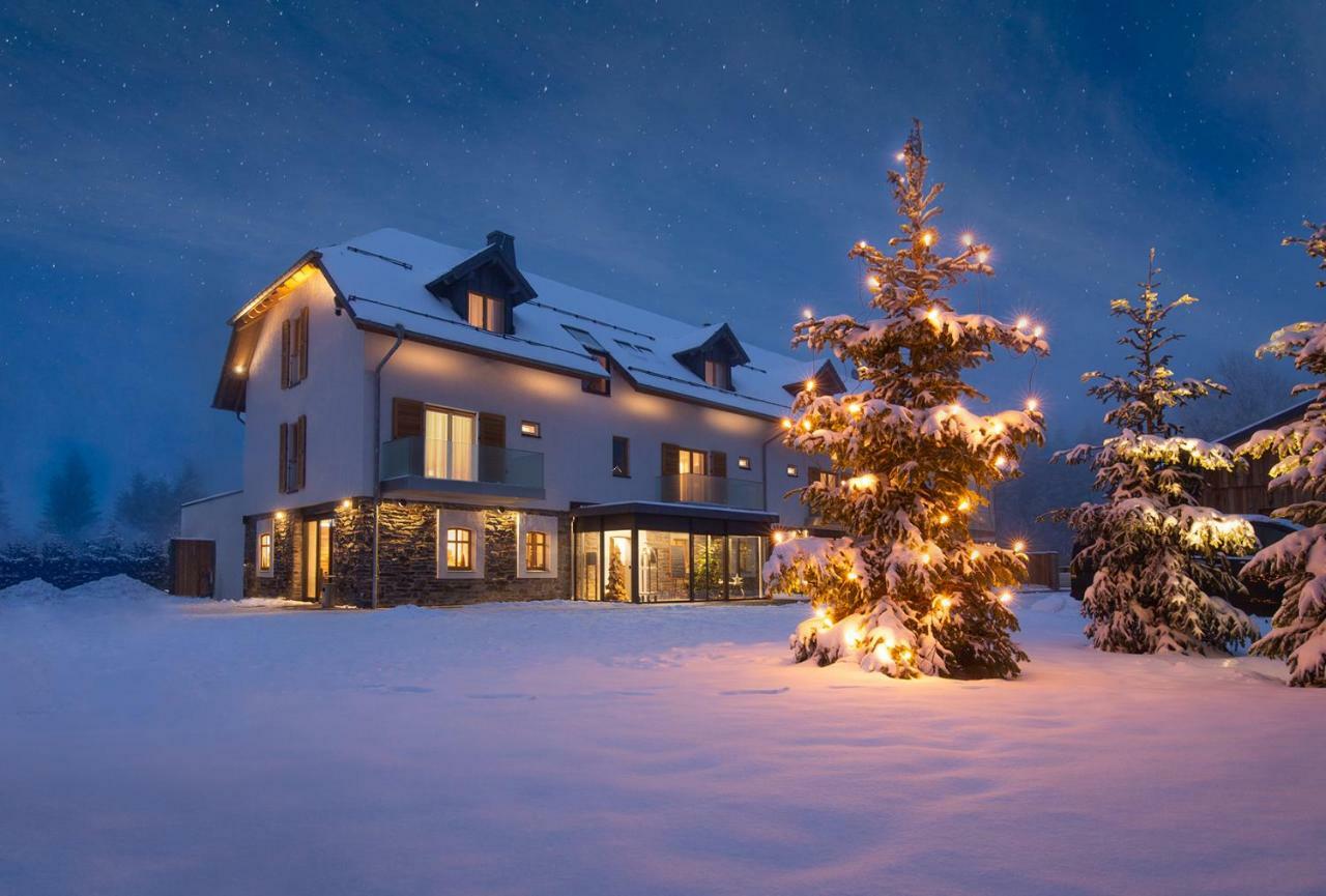 Hotel Tannenhaus Schöneck Εξωτερικό φωτογραφία