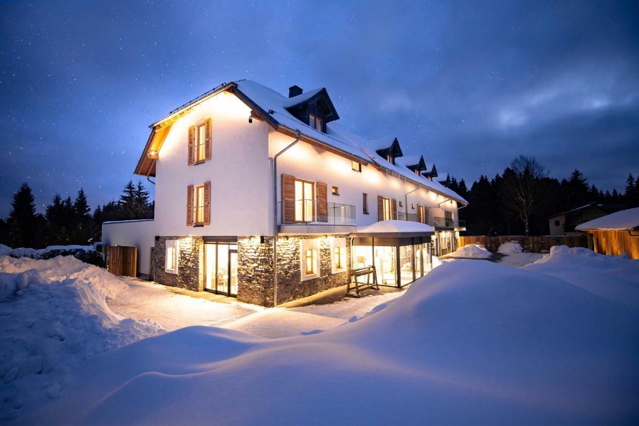 Hotel Tannenhaus Schöneck Εξωτερικό φωτογραφία