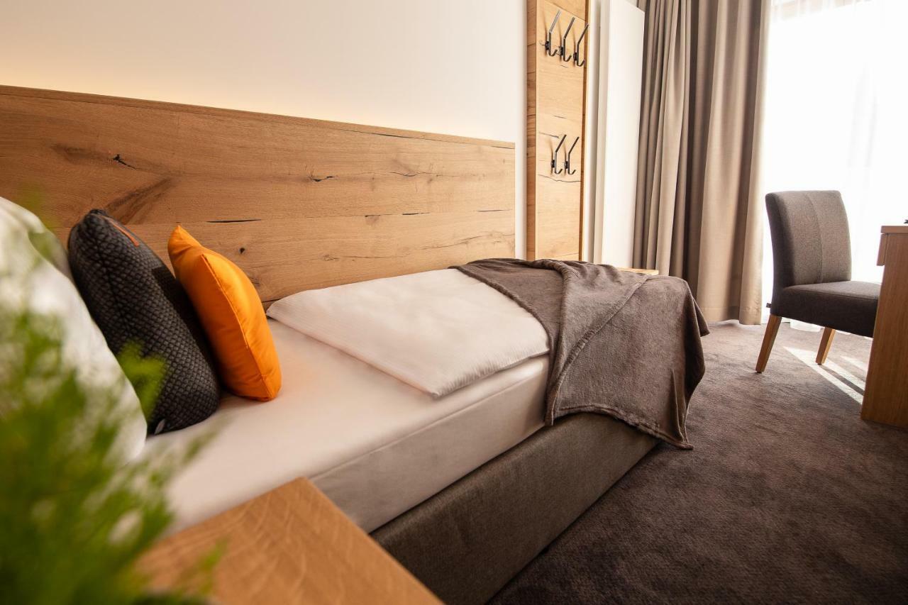 Hotel Tannenhaus Schöneck Εξωτερικό φωτογραφία