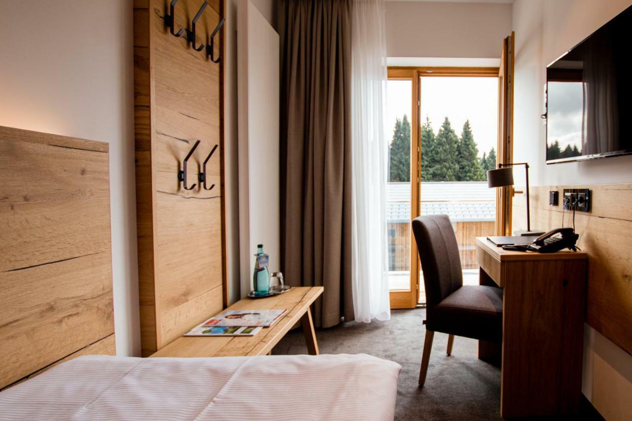 Hotel Tannenhaus Schöneck Εξωτερικό φωτογραφία